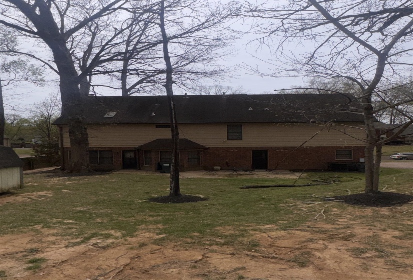 416 LOCUST GROVE DR, Memphis, Tennessee 38018, 4 Bedrooms Bedrooms, 8 Rooms Rooms,2.1 BathroomsBathrooms,Residential,For Sale,LOCUST GROVE,10220888