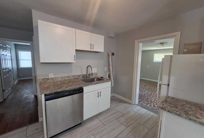 1486 PATTERSON ST, Memphis, Tennessee 38111-5342, 3 Bedrooms Bedrooms, 7 Rooms Rooms,1 BathroomBathrooms,Rental Properties,For Sale,PATTERSON,10220939