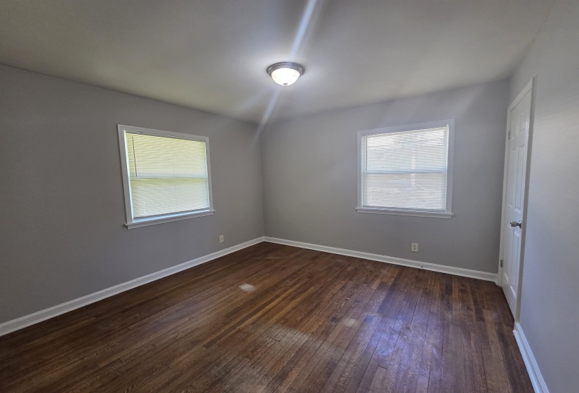 1486 PATTERSON ST, Memphis, Tennessee 38111-5342, 3 Bedrooms Bedrooms, 7 Rooms Rooms,1 BathroomBathrooms,Rental Properties,For Sale,PATTERSON,10220939