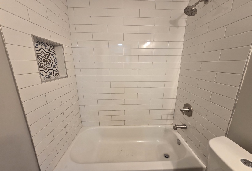 1486 PATTERSON ST, Memphis, Tennessee 38111-5342, 3 Bedrooms Bedrooms, 7 Rooms Rooms,1 BathroomBathrooms,Rental Properties,For Sale,PATTERSON,10220939
