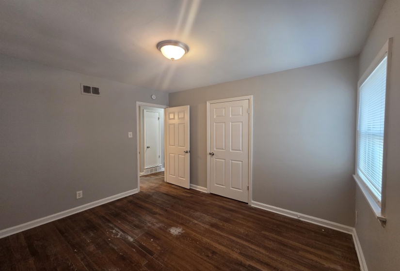 1486 PATTERSON ST, Memphis, Tennessee 38111-5342, 3 Bedrooms Bedrooms, 7 Rooms Rooms,1 BathroomBathrooms,Rental Properties,For Sale,PATTERSON,10220939