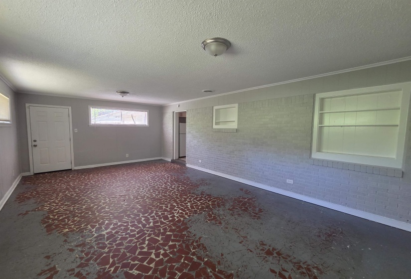 1486 PATTERSON ST, Memphis, Tennessee 38111-5342, 3 Bedrooms Bedrooms, 7 Rooms Rooms,1 BathroomBathrooms,Rental Properties,For Sale,PATTERSON,10220939