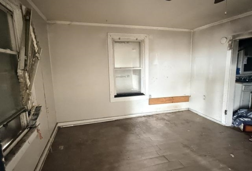3068 HARVESTER LN, Memphis, Tennessee 38127, 3 Bedrooms Bedrooms, 5 Rooms Rooms,1 BathroomBathrooms,Residential,For Sale,HARVESTER,10220922
