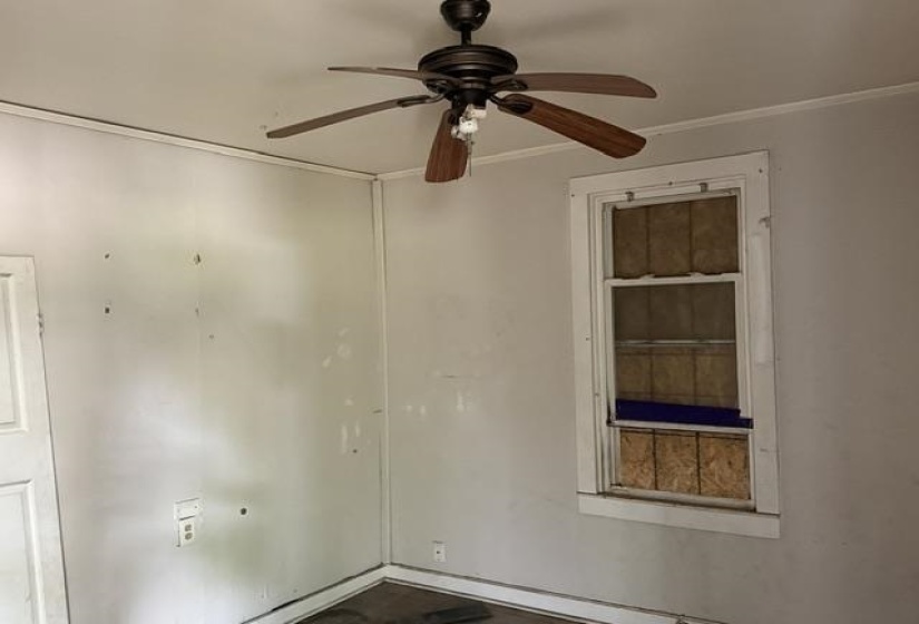 3068 HARVESTER LN, Memphis, Tennessee 38127, 3 Bedrooms Bedrooms, 5 Rooms Rooms,1 BathroomBathrooms,Residential,For Sale,HARVESTER,10220922
