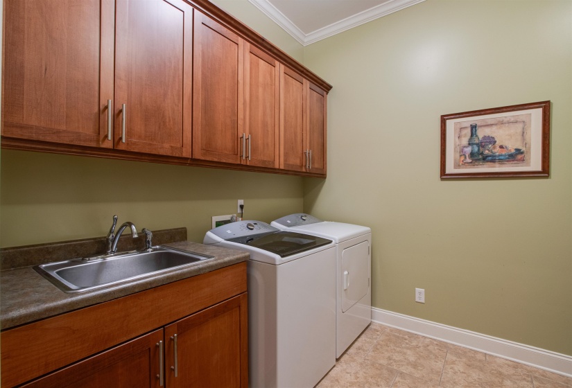 1621 LAWTON TRL, Germantown, Tennessee 38138, 4 Bedroom Bedrooms, 9 Room Rooms,3.1 BathroomBathrooms,Residential,For Sale,LAWTON,0,10220935