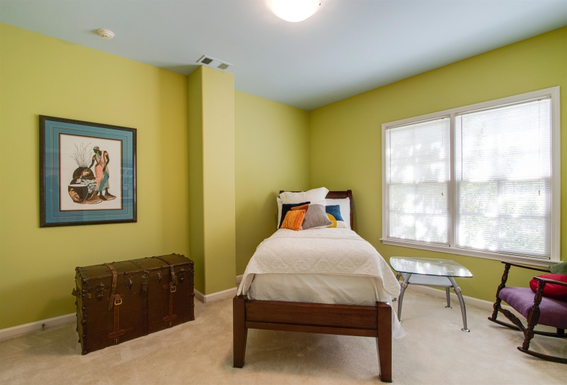 1621 LAWTON TRL, Germantown, Tennessee 38138, 4 Bedroom Bedrooms, 9 Room Rooms,3.1 BathroomBathrooms,Residential,For Sale,LAWTON,0,10220935