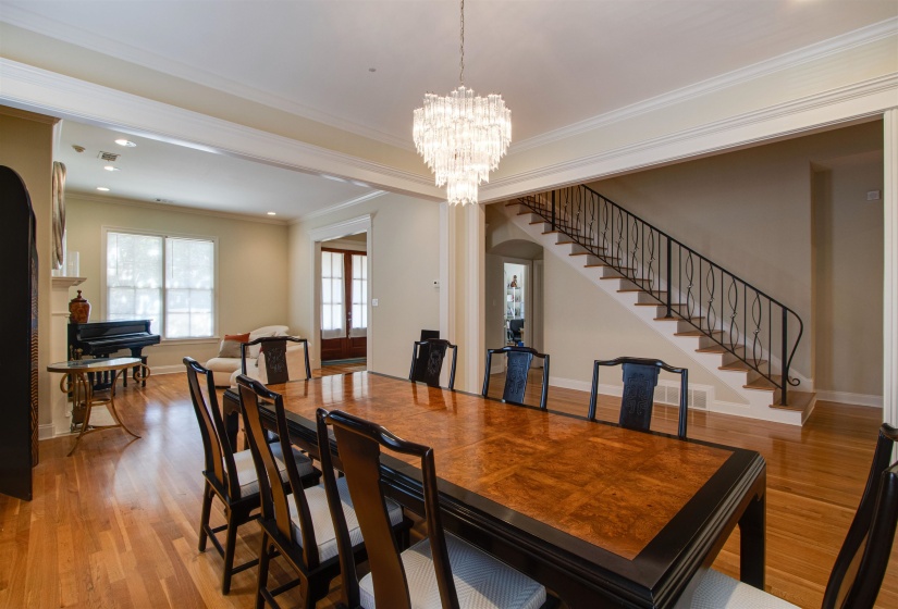 1621 LAWTON TRL, Germantown, Tennessee 38138, 4 Bedroom Bedrooms, 9 Room Rooms,3.1 BathroomBathrooms,Residential,For Sale,LAWTON,0,10220935
