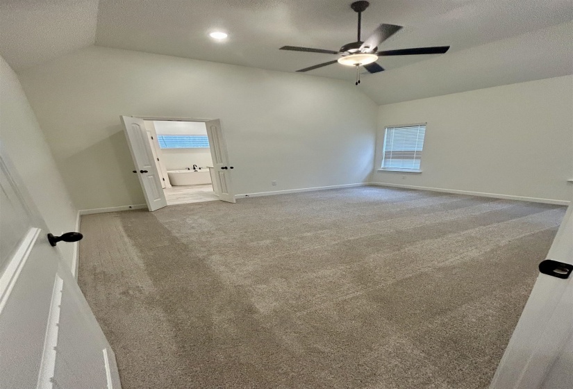 9760 BLOOMINGTON CIR, Unincorporated, Tennessee 38016, 5 Bedroom Bedrooms, 7 Room Rooms,2.1 BathroomBathrooms,Residential,For Sale,BLOOMINGTON,0,10220936