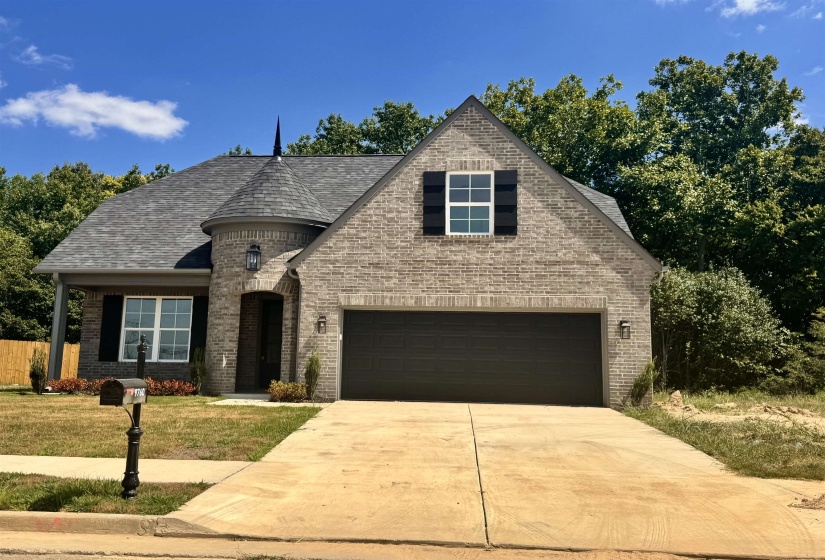 9760 BLOOMINGTON CIR, Unincorporated, Tennessee 38016, 5 Bedroom Bedrooms, 7 Room Rooms,2.1 BathroomBathrooms,Residential,For Sale,BLOOMINGTON,0,10220936