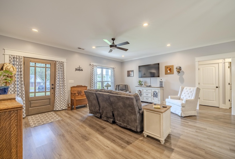 145 RB DR, Savannah, Tennessee 38372, 3 Bedroom Bedrooms, 8 Room Rooms,2 BathroomBathrooms,Residential,For Sale,RB,0,10220953