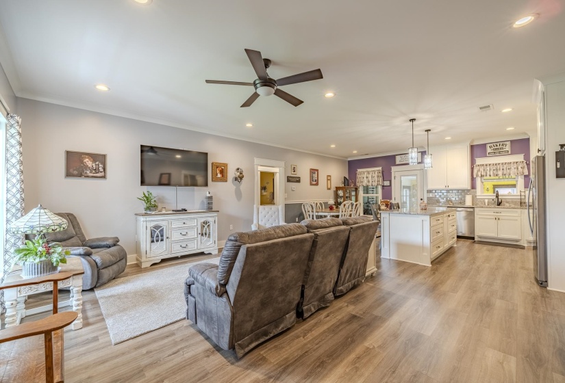 145 RB DR, Savannah, Tennessee 38372, 3 Bedroom Bedrooms, 8 Room Rooms,2 BathroomBathrooms,Residential,For Sale,RB,0,10220953