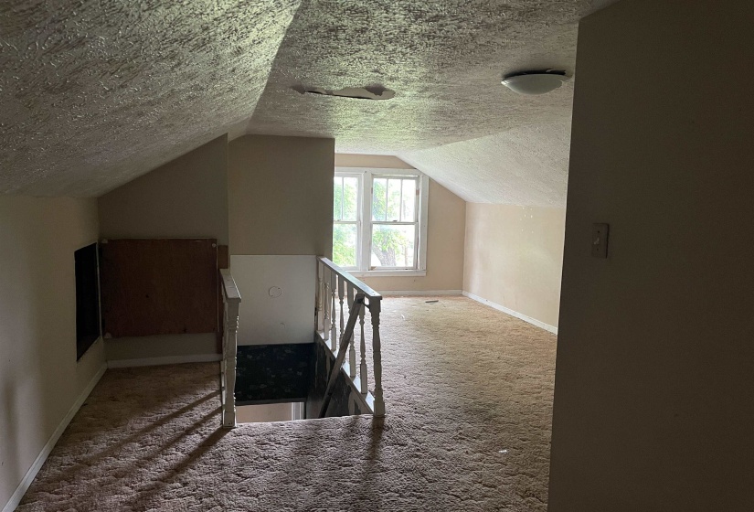332 PHARR AVE, Selmer, Tennessee 38375, 5 Bedroom Bedrooms, 10 Room Rooms,2 BathroomBathrooms,Residential,For Sale,PHARR,0,10220961