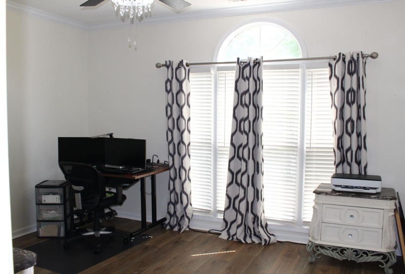 8916 CEDAR MILLS CV, Memphis, Tennessee 38016, 4 Bedrooms Bedrooms, 8 Rooms Rooms,3 BathroomsBathrooms,Residential,For Sale,CEDAR MILLS,10220971