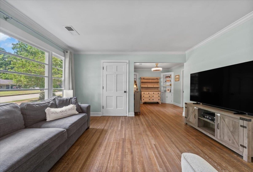 Spacious room for gathering or entertaining.