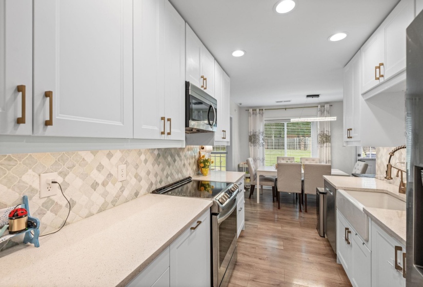 216 GERMAN PARK CV, Memphis, Tennessee 38018, 5 Bedrooms Bedrooms, 9 Rooms Rooms,3 BathroomsBathrooms,Residential,For Sale,GERMAN PARK,10220984