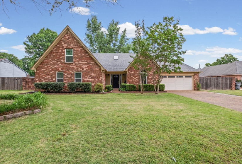 216 GERMAN PARK CV, Memphis, Tennessee 38018, 5 Bedrooms Bedrooms, 9 Rooms Rooms,3 BathroomsBathrooms,Residential,For Sale,GERMAN PARK,10220984