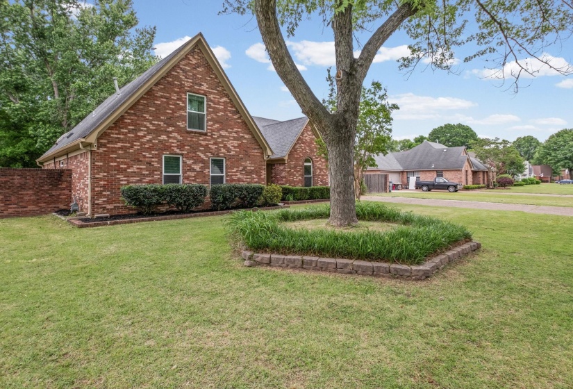 216 GERMAN PARK CV, Memphis, Tennessee 38018, 5 Bedrooms Bedrooms, 9 Rooms Rooms,3 BathroomsBathrooms,Residential,For Sale,GERMAN PARK,10220984