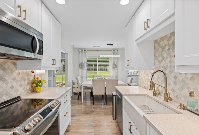 216 GERMAN PARK CV, Memphis, Tennessee 38018, 5 Bedrooms Bedrooms, 9 Rooms Rooms,3 BathroomsBathrooms,Residential,For Sale,GERMAN PARK,10220984
