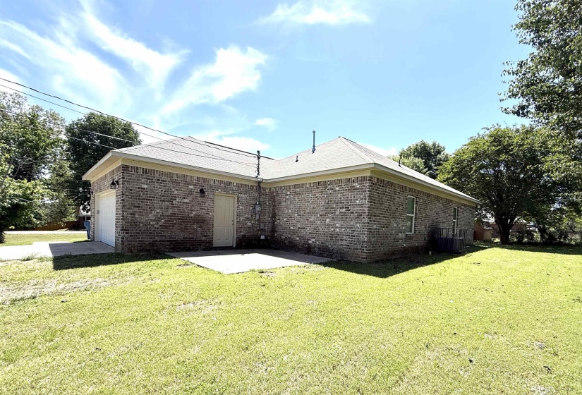 90 SQUIRES GROVE DR, Atoka, Tennessee 38004, 3 Bedroom Bedrooms, 5 Room Rooms,2 BathroomBathrooms,Residential,For Sale,SQUIRES GROVE,0,10220985