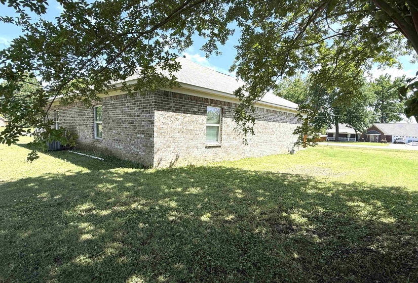 90 SQUIRES GROVE DR, Atoka, Tennessee 38004, 3 Bedroom Bedrooms, 5 Room Rooms,2 BathroomBathrooms,Residential,For Sale,SQUIRES GROVE,0,10220985