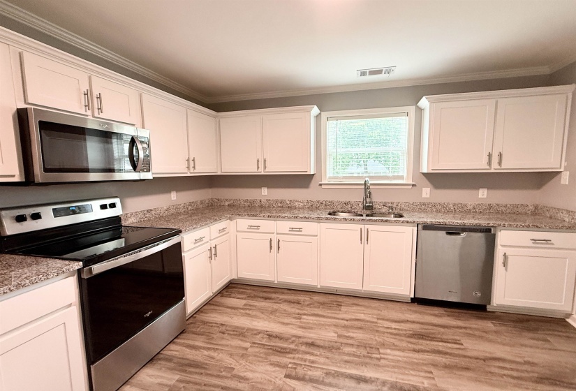90 SQUIRES GROVE DR, Atoka, Tennessee 38004, 3 Bedroom Bedrooms, 5 Room Rooms,2 BathroomBathrooms,Residential,For Sale,SQUIRES GROVE,0,10220985