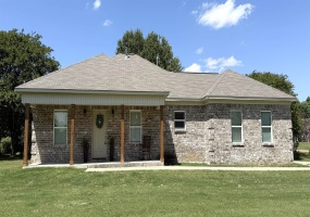 90 SQUIRES GROVE DR, Atoka, Tennessee 38004, 3 Bedroom Bedrooms, 5 Room Rooms,2 BathroomBathrooms,Residential,For Sale,SQUIRES GROVE,0,10220985