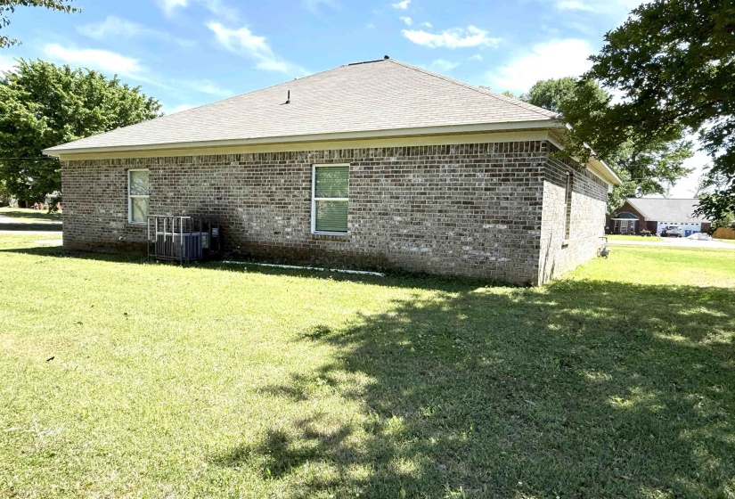 90 SQUIRES GROVE DR, Atoka, Tennessee 38004, 3 Bedroom Bedrooms, 5 Room Rooms,2 BathroomBathrooms,Residential,For Sale,SQUIRES GROVE,0,10220985