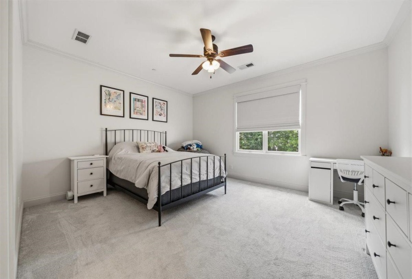 9035 TELLURIDE CV, Germantown, Tennessee 38138, 5 Bedrooms Bedrooms, 13 Rooms Rooms,4.1 BathroomsBathrooms,Residential,For Sale,TELLURIDE,10220986