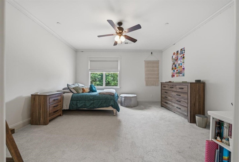 9035 TELLURIDE CV, Germantown, Tennessee 38138, 5 Bedrooms Bedrooms, 13 Rooms Rooms,4.1 BathroomsBathrooms,Residential,For Sale,TELLURIDE,10220986