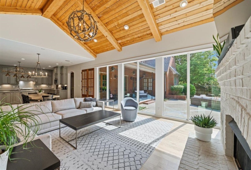 9035 TELLURIDE CV, Germantown, Tennessee 38138, 5 Bedrooms Bedrooms, 13 Rooms Rooms,4.1 BathroomsBathrooms,Residential,For Sale,TELLURIDE,10220986