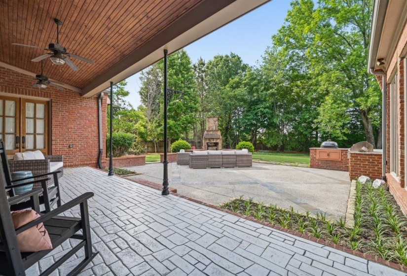9035 TELLURIDE CV, Germantown, Tennessee 38138, 5 Bedrooms Bedrooms, 13 Rooms Rooms,4.1 BathroomsBathrooms,Residential,For Sale,TELLURIDE,10220986