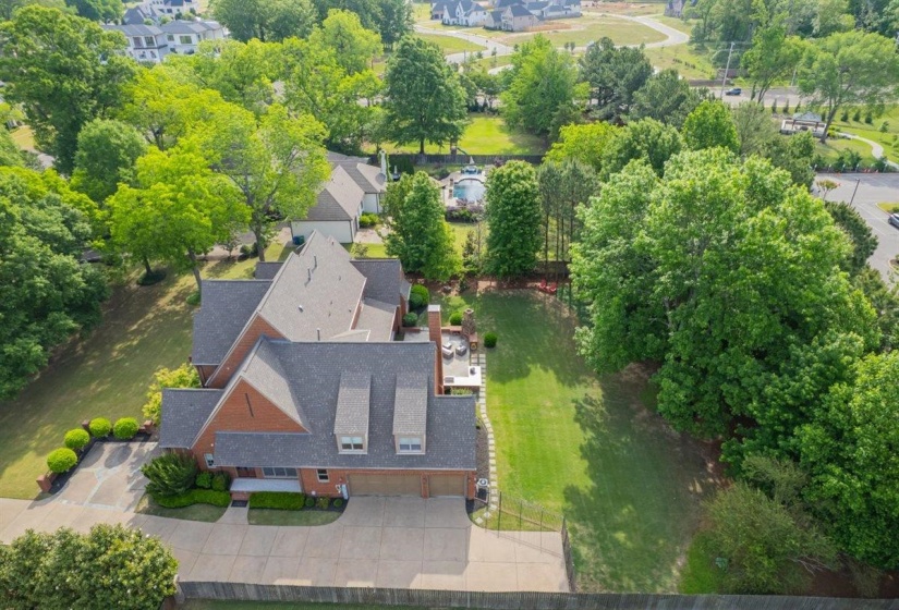 9035 TELLURIDE CV, Germantown, Tennessee 38138, 5 Bedrooms Bedrooms, 13 Rooms Rooms,4.1 BathroomsBathrooms,Residential,For Sale,TELLURIDE,10220986
