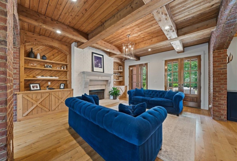 9035 TELLURIDE CV, Germantown, Tennessee 38138, 5 Bedrooms Bedrooms, 13 Rooms Rooms,4.1 BathroomsBathrooms,Residential,For Sale,TELLURIDE,10220986
