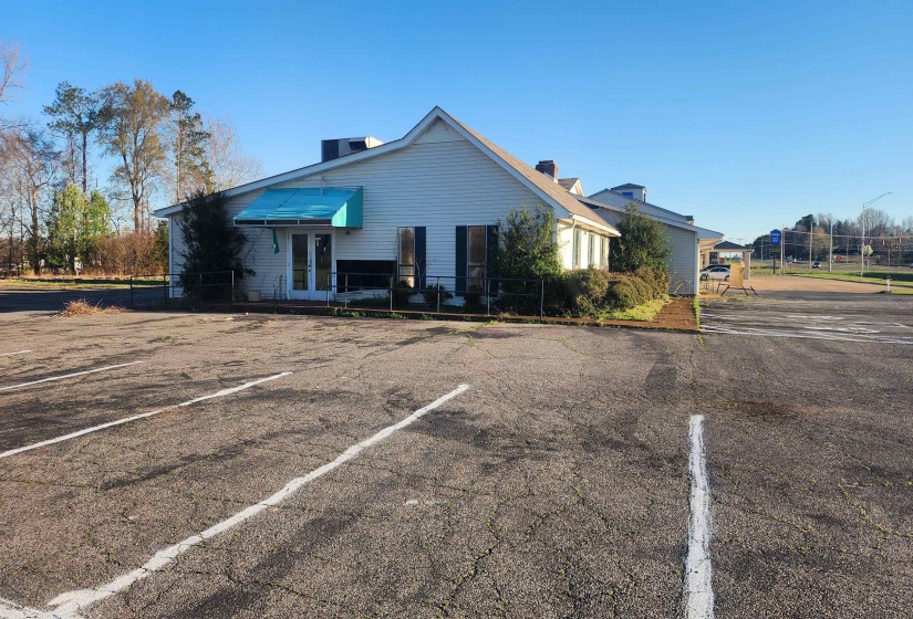 787 51 HWY, Ripley, Tennessee 38063, ,Commercial/industrial,For Sale,51,10221011