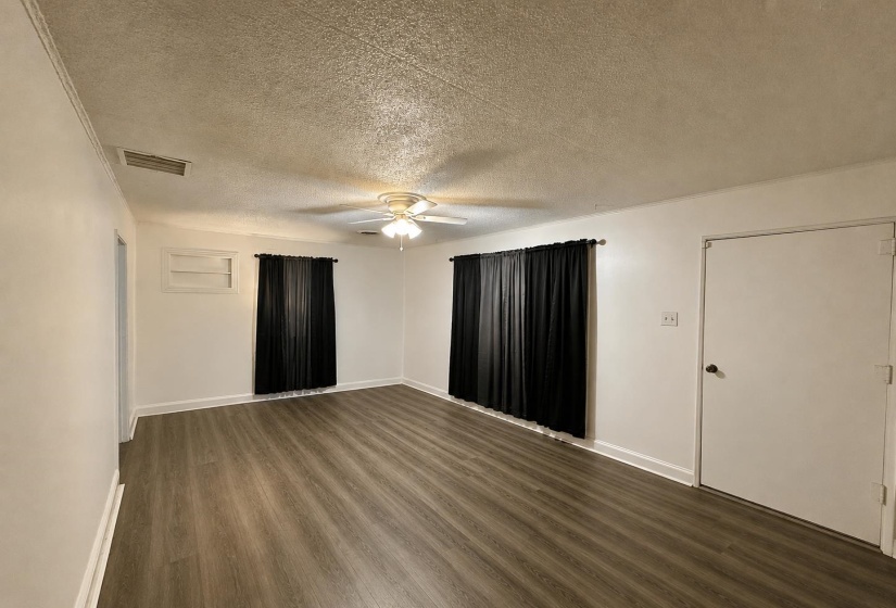 945 FLOYD AVE, Memphis, Tennessee 38127, 3 Bedroom Bedrooms, 6 Room Rooms,2 BathroomBathrooms,Residential,For Sale,FLOYD,0,10220991