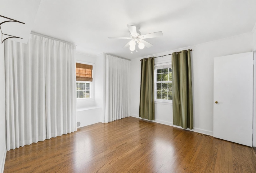 3593 SOUTHWOOD AVE, Memphis, Tennessee 38111, 4 Bedroom Bedrooms, 7 Room Rooms,2 BathroomBathrooms,Residential,For Sale,SOUTHWOOD,0,10220995
