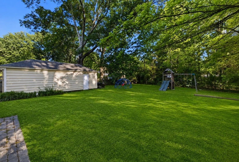 3593 SOUTHWOOD AVE, Memphis, Tennessee 38111, 4 Bedroom Bedrooms, 7 Room Rooms,2 BathroomBathrooms,Residential,For Sale,SOUTHWOOD,0,10220995
