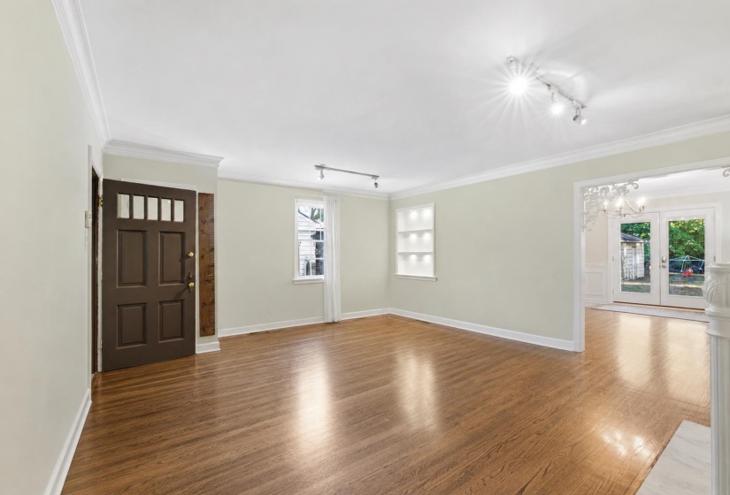 3593 SOUTHWOOD AVE, Memphis, Tennessee 38111, 4 Bedroom Bedrooms, 7 Room Rooms,2 BathroomBathrooms,Residential,For Sale,SOUTHWOOD,0,10220995