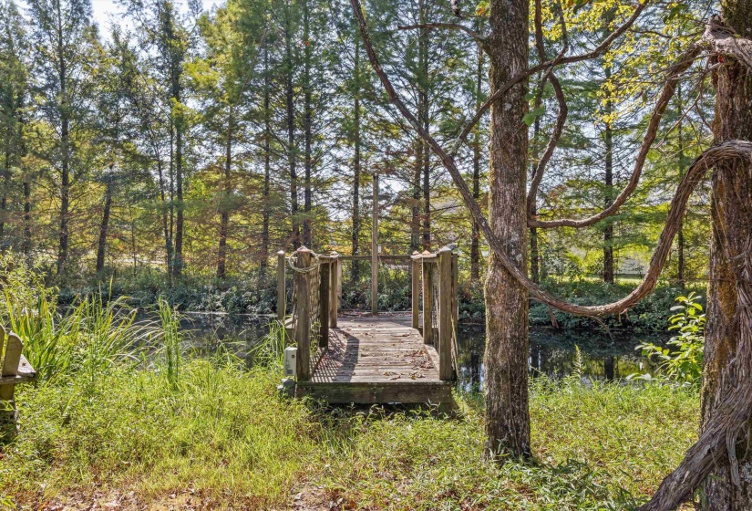 365 CROOKED CREEK DR, Oakland, Tennessee 38060, 4 Bedrooms Bedrooms, 9 Rooms Rooms,2.1 BathroomsBathrooms,Residential,For Sale,CROOKED CREEK,10221008