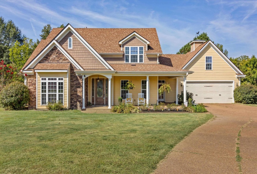 365 CROOKED CREEK DR, Oakland, Tennessee 38060, 4 Bedrooms Bedrooms, 9 Rooms Rooms,2.1 BathroomsBathrooms,Residential,For Sale,CROOKED CREEK,10221008