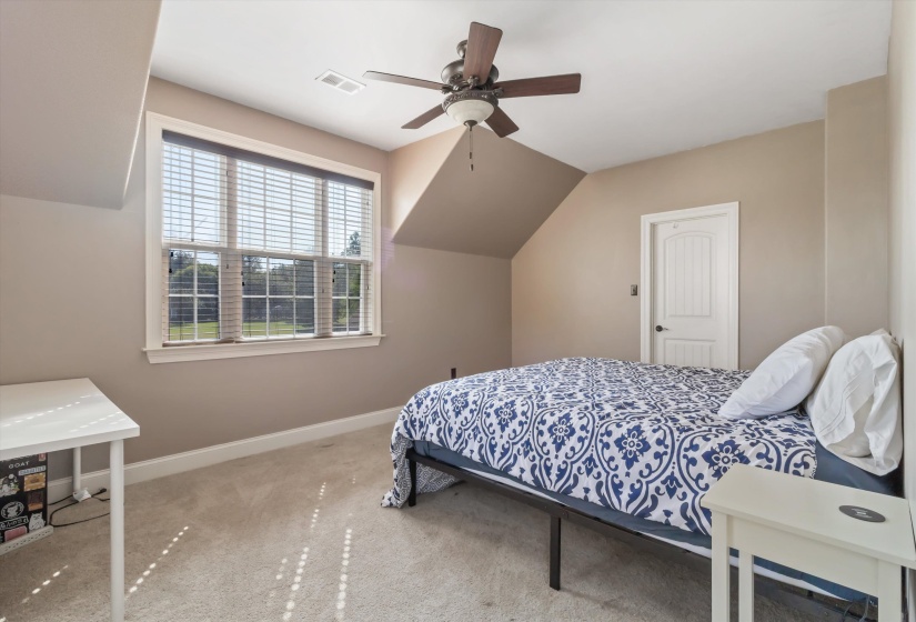 365 CROOKED CREEK DR, Oakland, Tennessee 38060, 4 Bedrooms Bedrooms, 9 Rooms Rooms,2.1 BathroomsBathrooms,Residential,For Sale,CROOKED CREEK,10221008