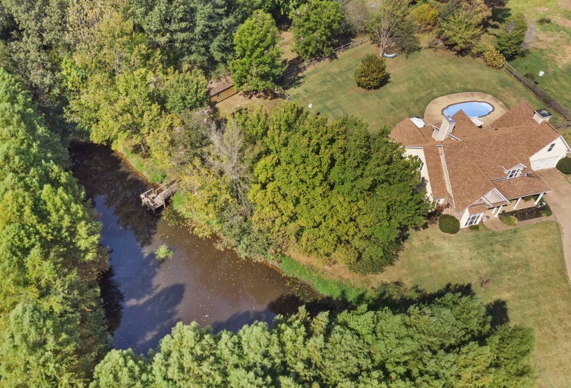 365 CROOKED CREEK DR, Oakland, Tennessee 38060, 4 Bedrooms Bedrooms, 9 Rooms Rooms,2.1 BathroomsBathrooms,Residential,For Sale,CROOKED CREEK,10221008