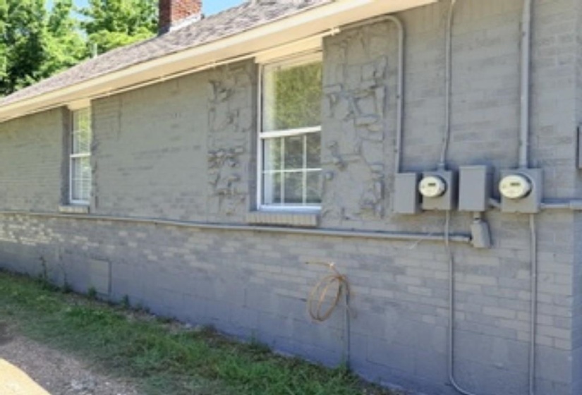 564 PEEBLES RD, Memphis, Tennessee 38109, 3 Bedroom Bedrooms, 6 Room Rooms,2 BathroomBathrooms,Residential,For Sale,PEEBLES,0,10221012