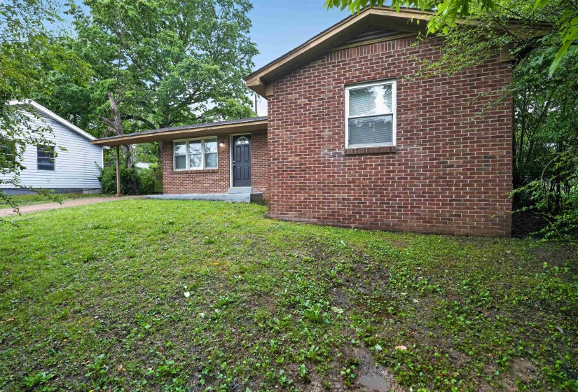 4324 FALCON DR, Memphis, Tennessee 38109, 3 Bedroom Bedrooms, 3 Room Rooms,1 BathroomBathrooms,Residential,For Sale,FALCON,0,10221035