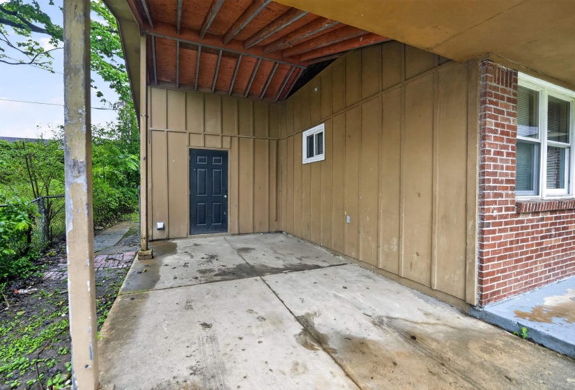 4324 FALCON DR, Memphis, Tennessee 38109, 3 Bedroom Bedrooms, 3 Room Rooms,1 BathroomBathrooms,Residential,For Sale,FALCON,0,10221035