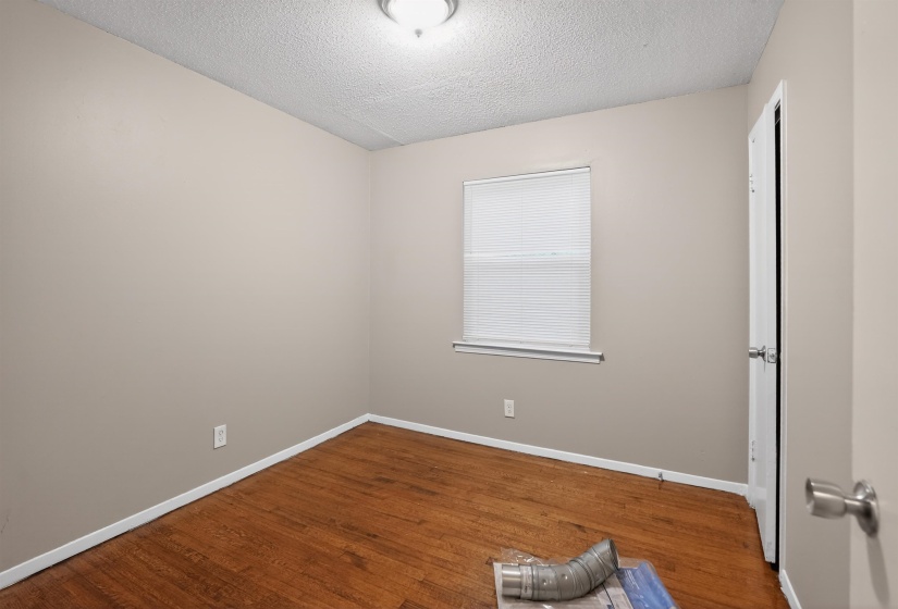 4324 FALCON DR, Memphis, Tennessee 38109, 3 Bedroom Bedrooms, 3 Room Rooms,1 BathroomBathrooms,Residential,For Sale,FALCON,0,10221035