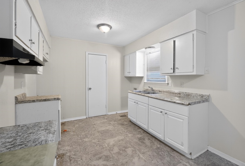 4324 FALCON DR, Memphis, Tennessee 38109, 3 Bedroom Bedrooms, 3 Room Rooms,1 BathroomBathrooms,Residential,For Sale,FALCON,0,10221035