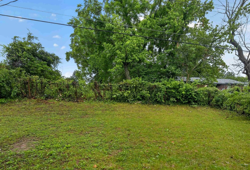 4324 FALCON DR, Memphis, Tennessee 38109, 3 Bedroom Bedrooms, 3 Room Rooms,1 BathroomBathrooms,Residential,For Sale,FALCON,0,10221035
