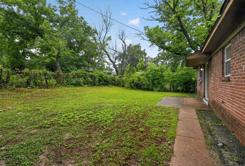 4324 FALCON DR, Memphis, Tennessee 38109, 3 Bedroom Bedrooms, 3 Room Rooms,1 BathroomBathrooms,Residential,For Sale,FALCON,0,10221035