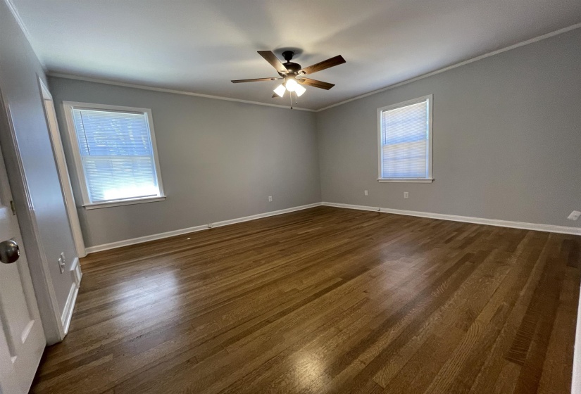 379 MCELROY RD, Memphis, Tennessee 38120, 4 Bedroom Bedrooms, 7 Room Rooms,3 BathroomBathrooms,Residential,For Sale,MCELROY,0,10221037